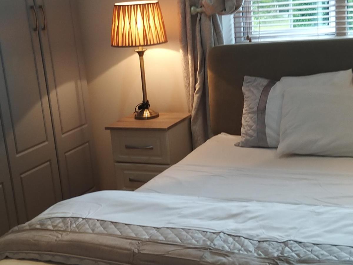 Bed and Breakfast Westhouse Cafe N39 E0A6 Longford Exterior foto